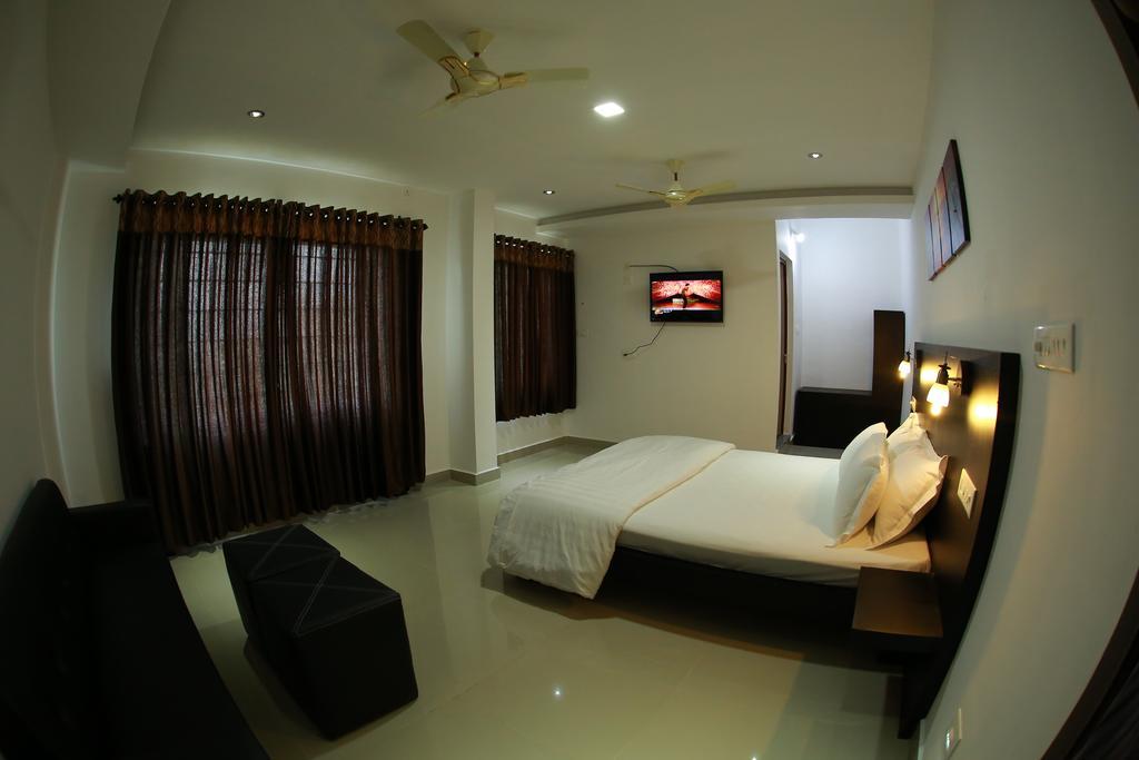 Chillax Vagamon Hotel Eksteriør billede