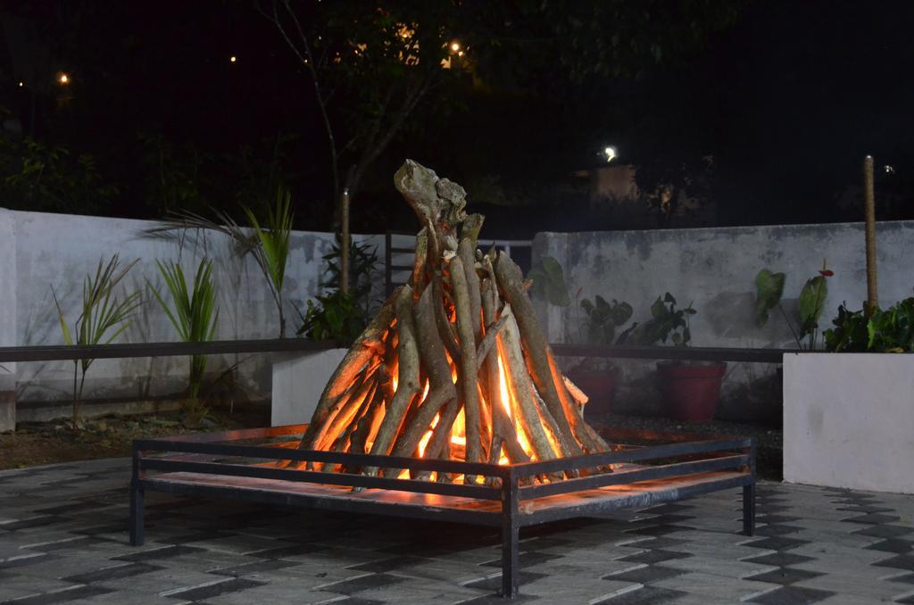 Chillax Vagamon Hotel Eksteriør billede