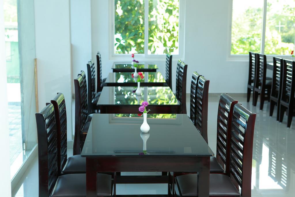 Chillax Vagamon Hotel Eksteriør billede