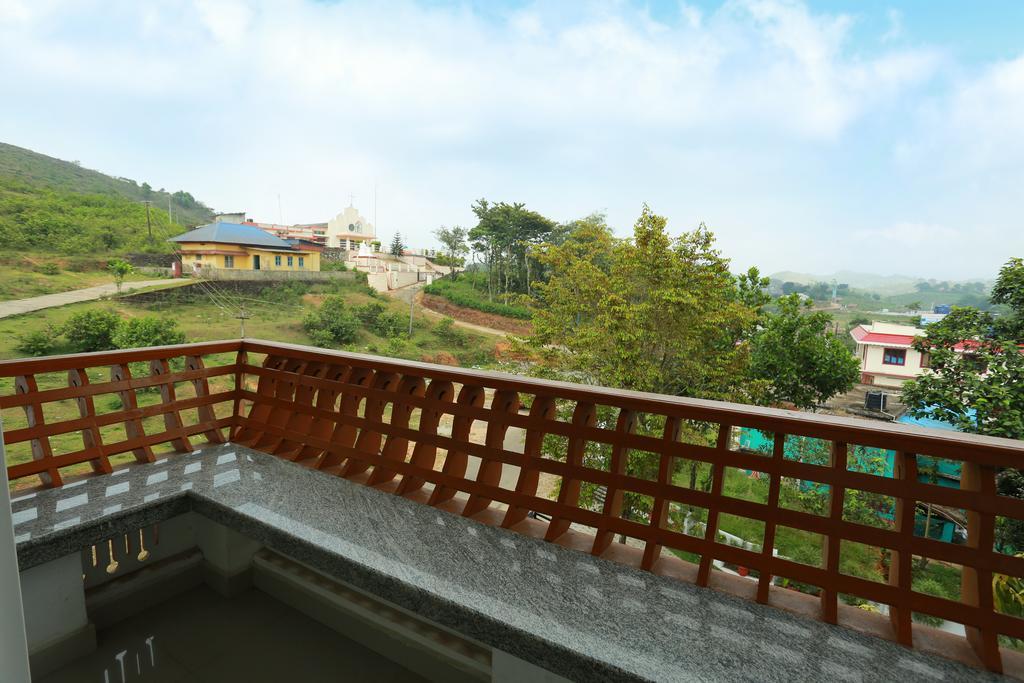 Chillax Vagamon Hotel Eksteriør billede