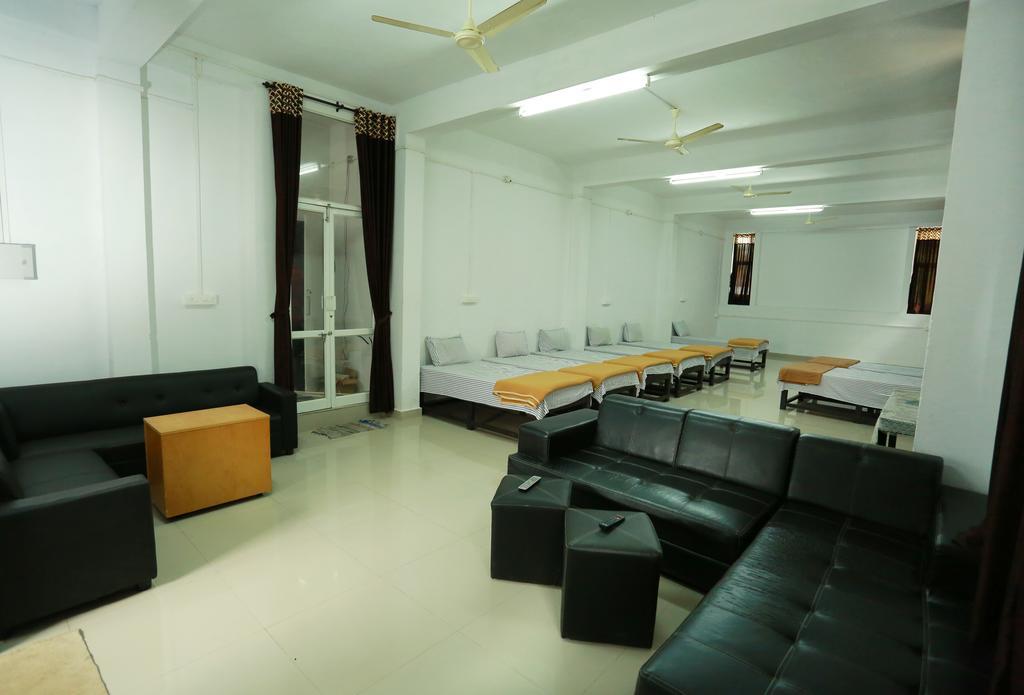 Chillax Vagamon Hotel Eksteriør billede