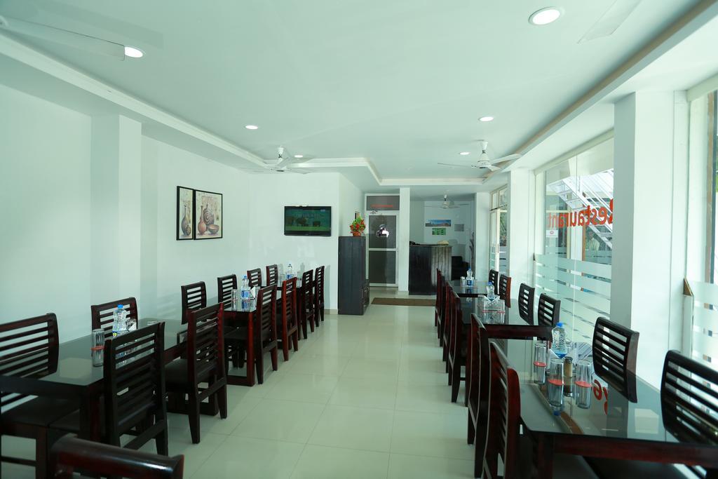 Chillax Vagamon Hotel Eksteriør billede