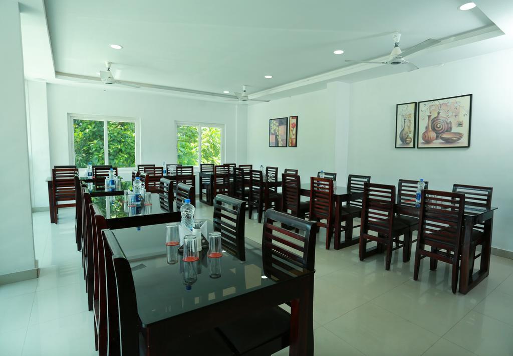 Chillax Vagamon Hotel Eksteriør billede