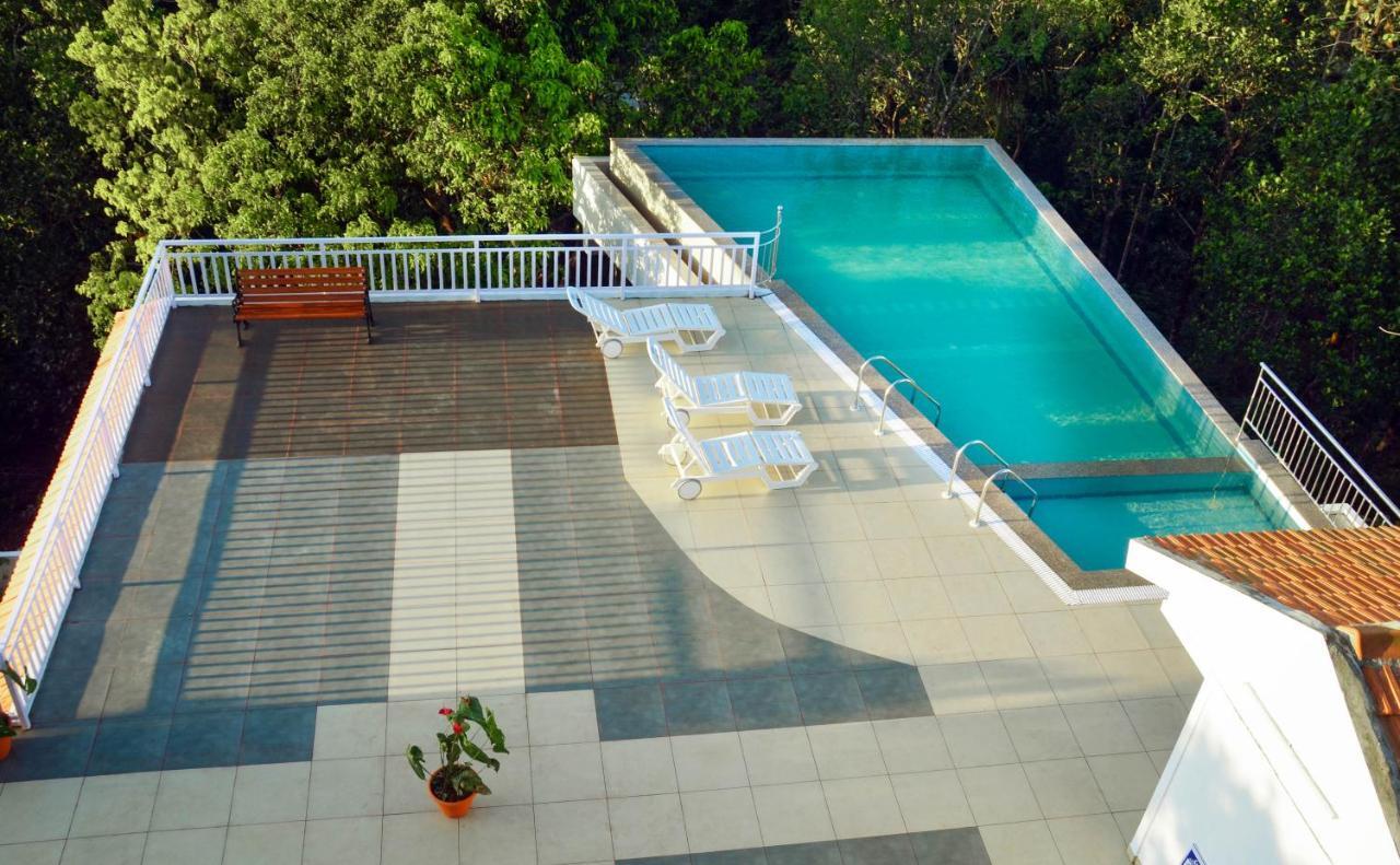 Chillax Vagamon Hotel Eksteriør billede